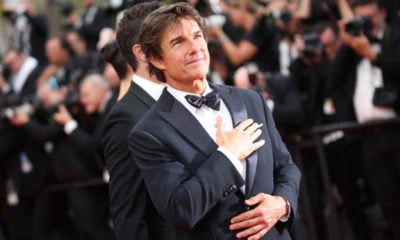 Tom Cruise Gets A Five Minute Applause