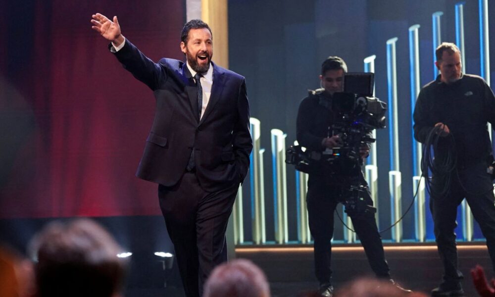 Adam Sandler Receives Mark Twain Humor Prize