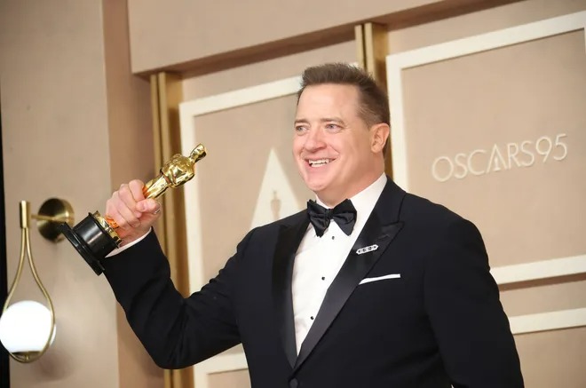 Brendan Fraser Wins Oscar For Best Male Actor